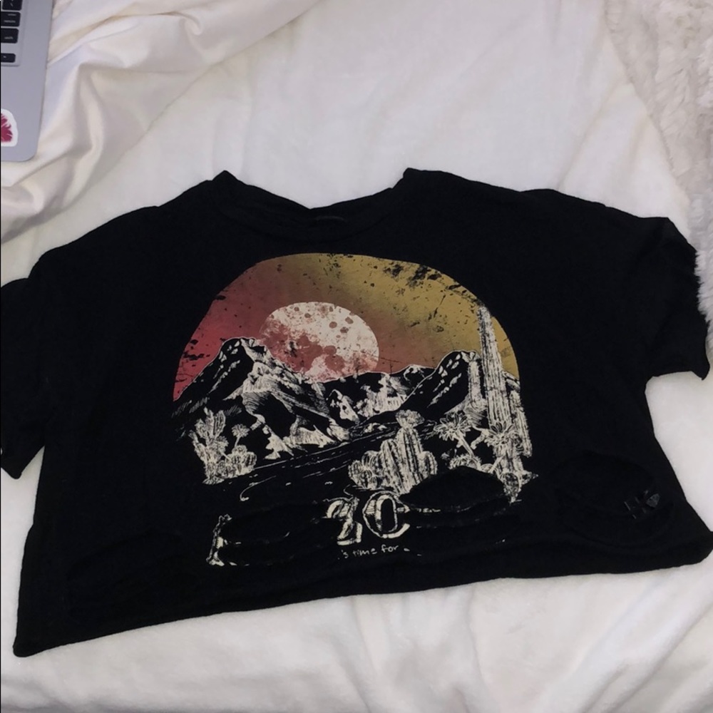 t shirt